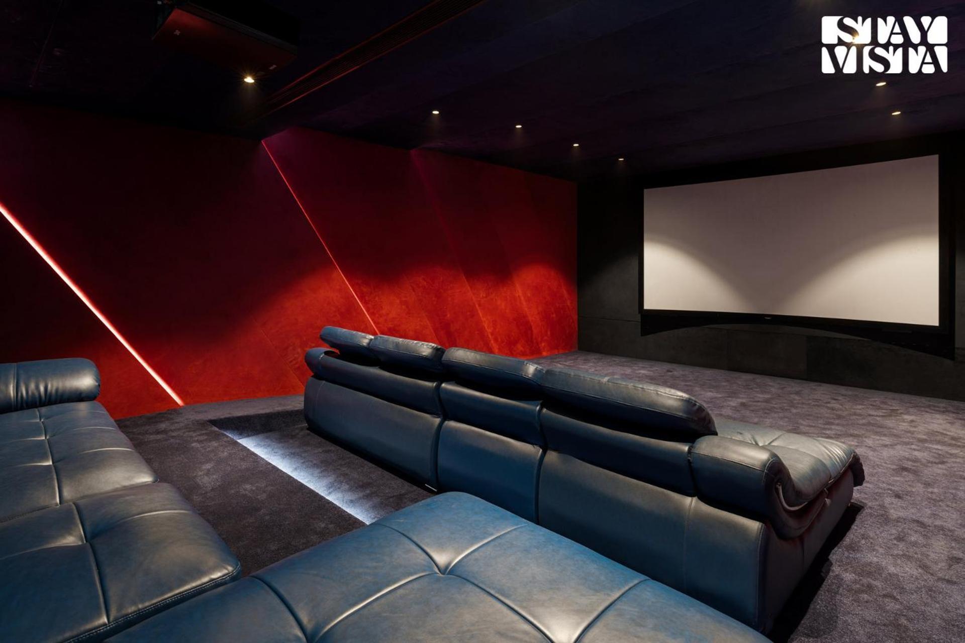 Stayvista At Aj House With Pvt Pool & Projector Set-Up ไฮเดอราบัด ภายนอก รูปภาพ